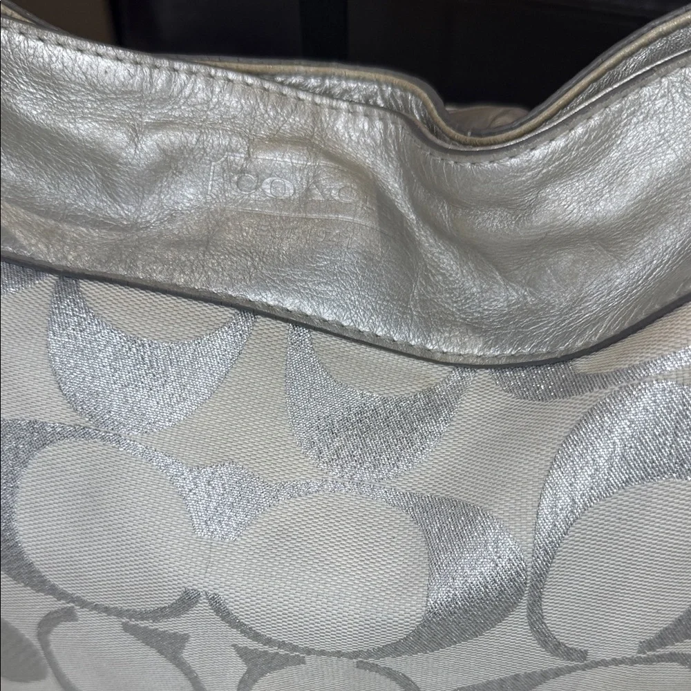 Coach Metallic Silver and Cream Shoulder Hobo Bag - Picture 4 of 16